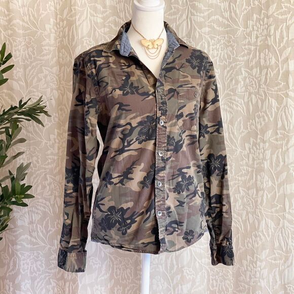 Express Floral Camo Button Down Shirt Size Grunge Military Whimsygoth‎ Army XS - Picture 1 of 7